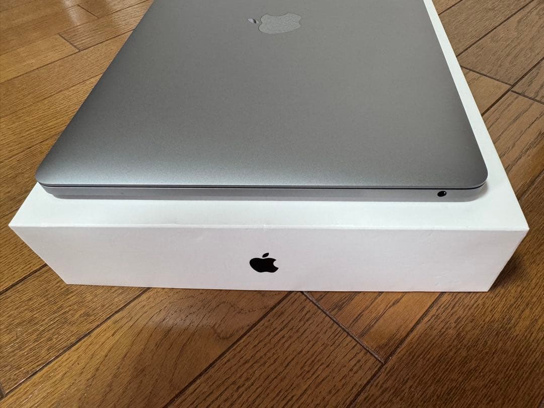 Apple MacBook Pro スペースグレー& Magic Mouse 2