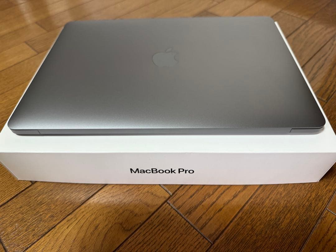 Apple MacBook Pro スペースグレー& Magic Mouse 2