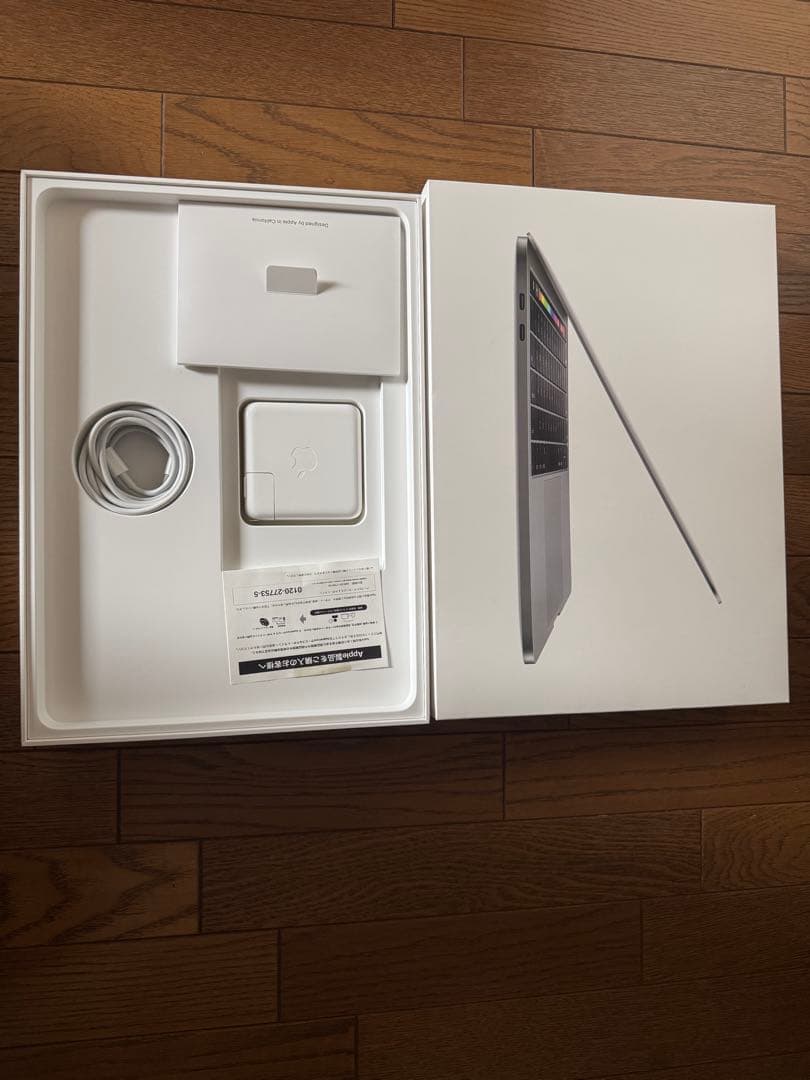 Apple MacBook Pro スペースグレー& Magic Mouse 2