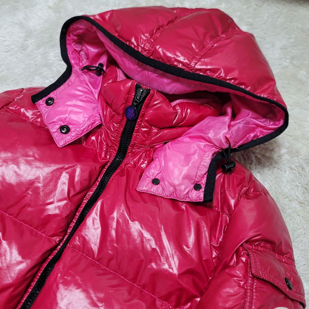 モンクレール　バディア　ダウンジャケット　シャイニー　デカワッペン