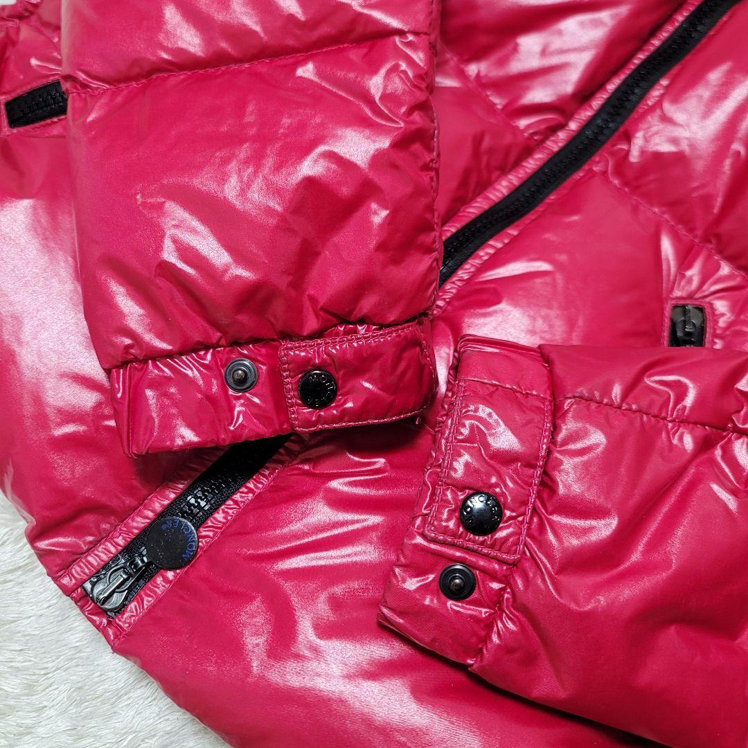 モンクレール　バディア　ダウンジャケット　シャイニー　デカワッペン