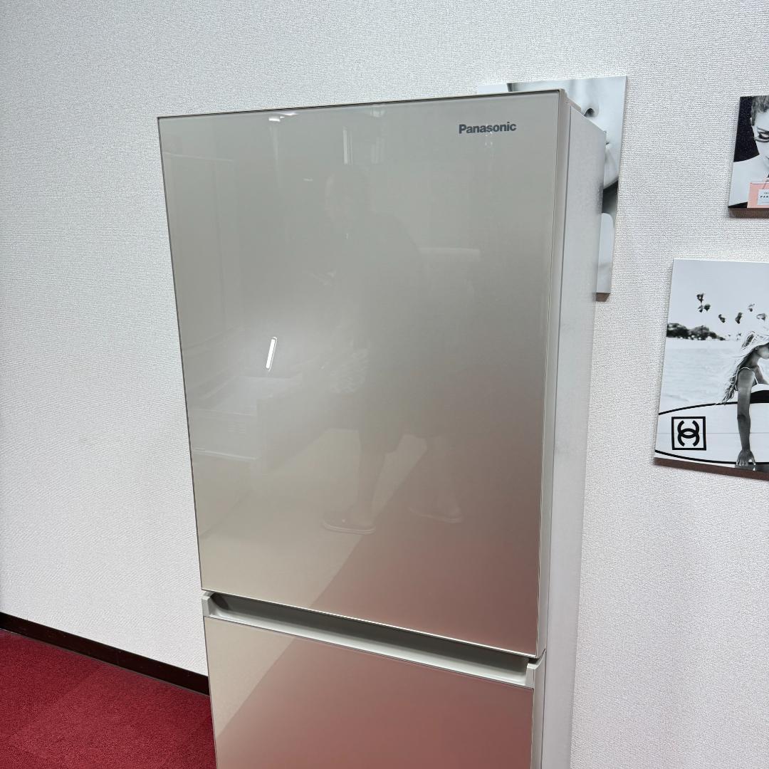 東京23区送料無料　超美品パナソニック2022年製　335L　洗浄/除菌済み