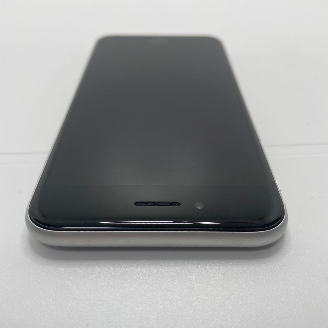 【格安美品】iPhone SE2 64GB simフリー本体 310