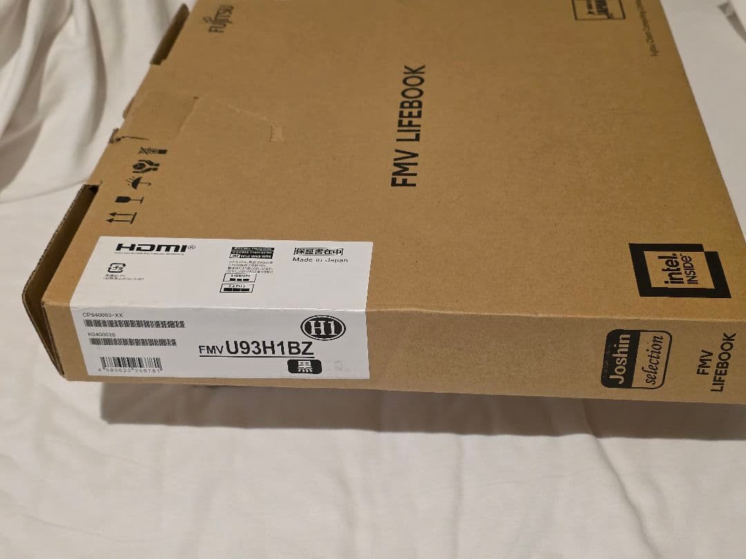 FMV U93H1BZ Corei7 1360p RAM16GB　ROM1T