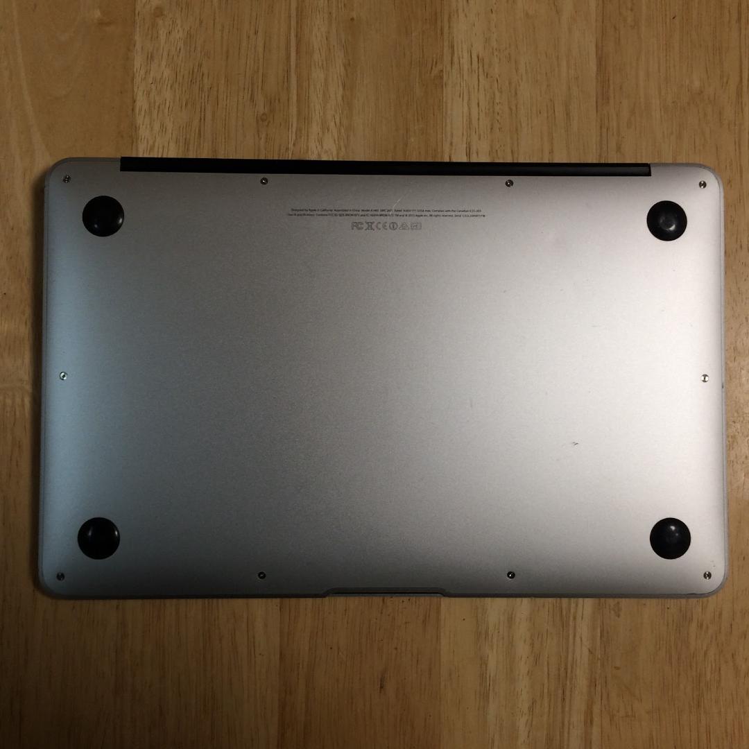 MacBook本体 MacBook Air (11-inch, Mid2013) 8G / 128G