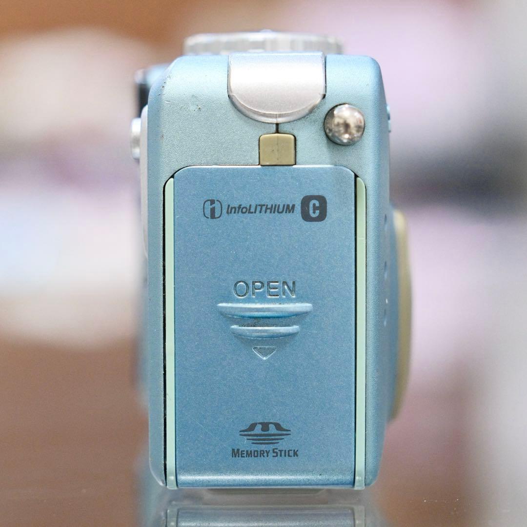 希少 動作品 平成レトロ SONY Cyber−Shot DSC- P2 ブルー