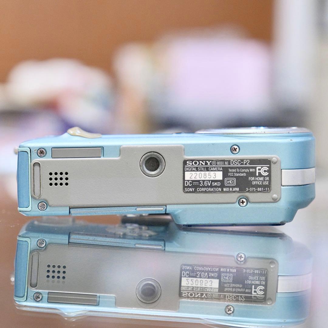 希少 動作品 平成レトロ SONY Cyber−Shot DSC- P2 ブルー
