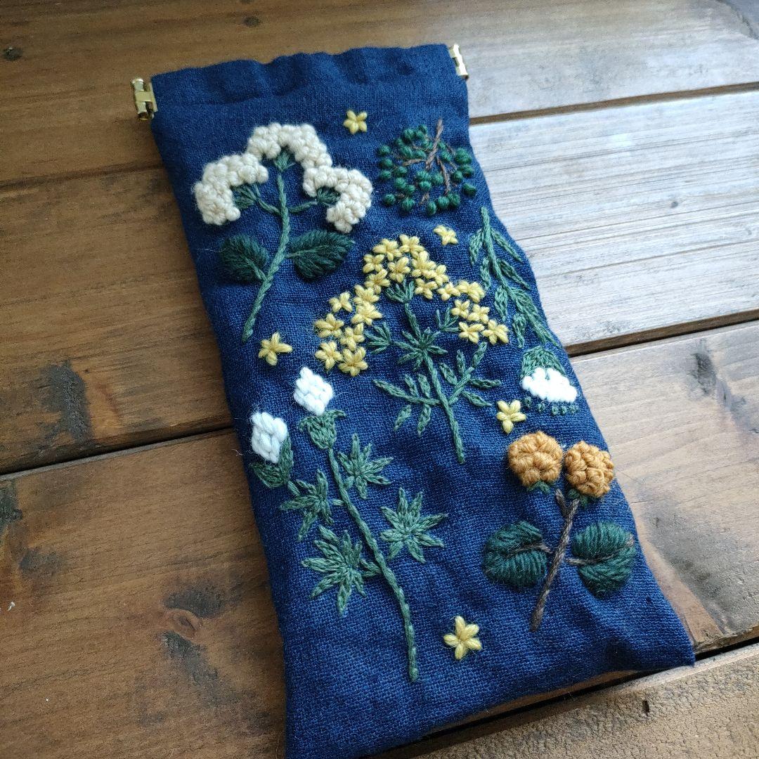 【リネン刺繍　さ。様オーダー専用ページ】マルチクロス　メガネケース