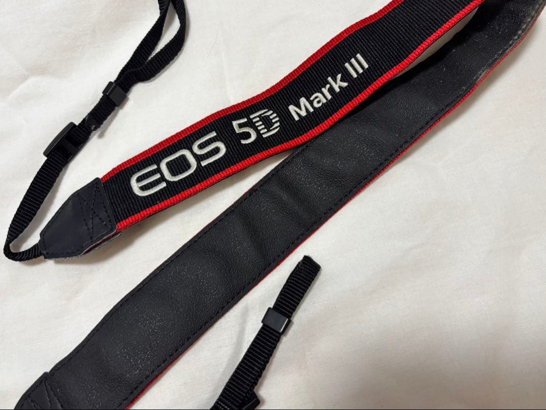 【最終値下げ‼️】Canon EOS 5D MarkIII デジタル一眼レフカメラ