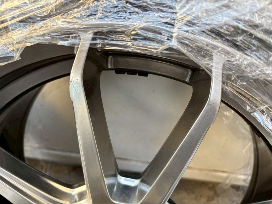 【新品未使用タイヤ】17インチアルミ＋スタッドレスタイヤ4本セット