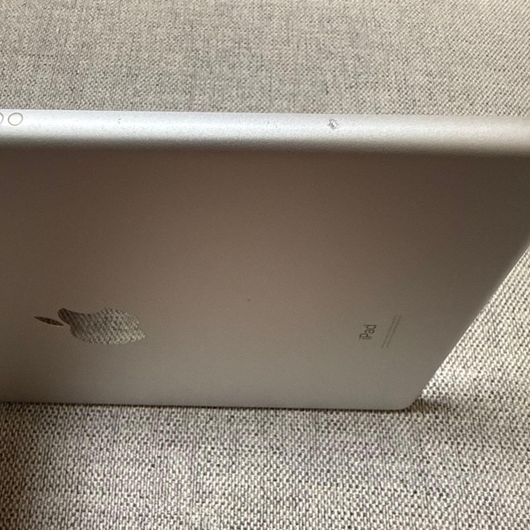 iPad 第7世代 32GB Wi-Fiモデル