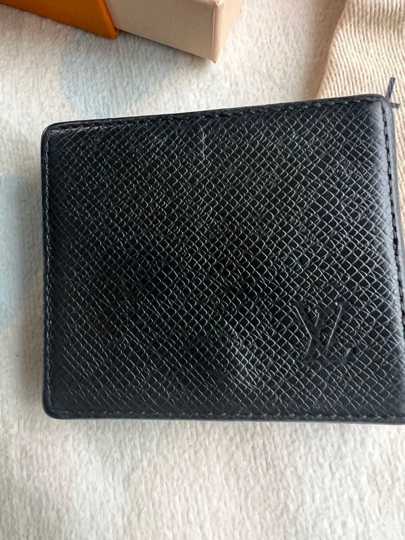 マ*ク様 【極美品】ルイヴィトン タイガ ポルトフォイユ ボワット 黒 ケ