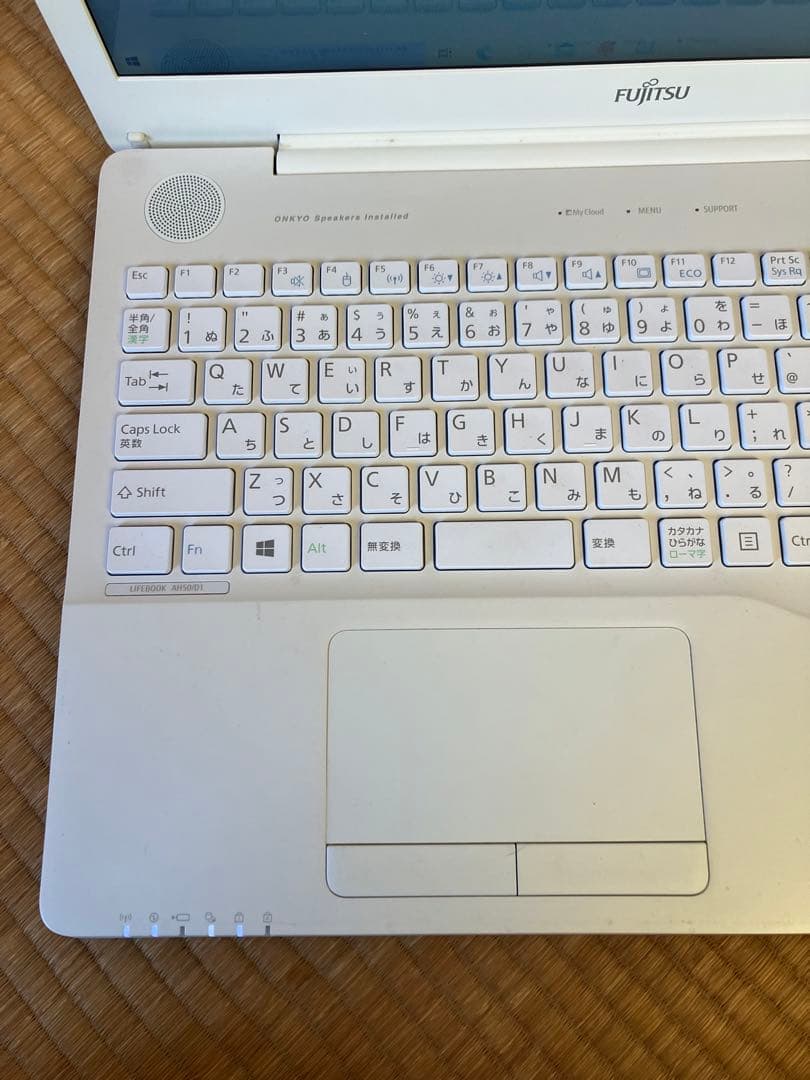 Windowsノート本体 Fujitsu AH50/D1 i7-7700HQ 4GB RAM