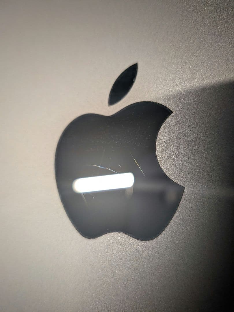 【液晶割れ】MacBook Pro 13インチ 2016年