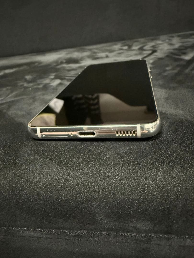 め*り様 Galaxy S21 docomo 5G ホワイト　本体　箱無し