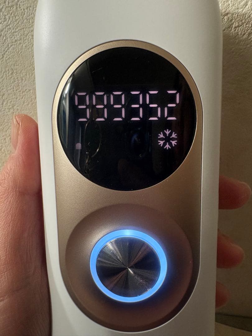 IPL光脱毛器 P10 家庭用 冷感機能付き 美品 動作確認済