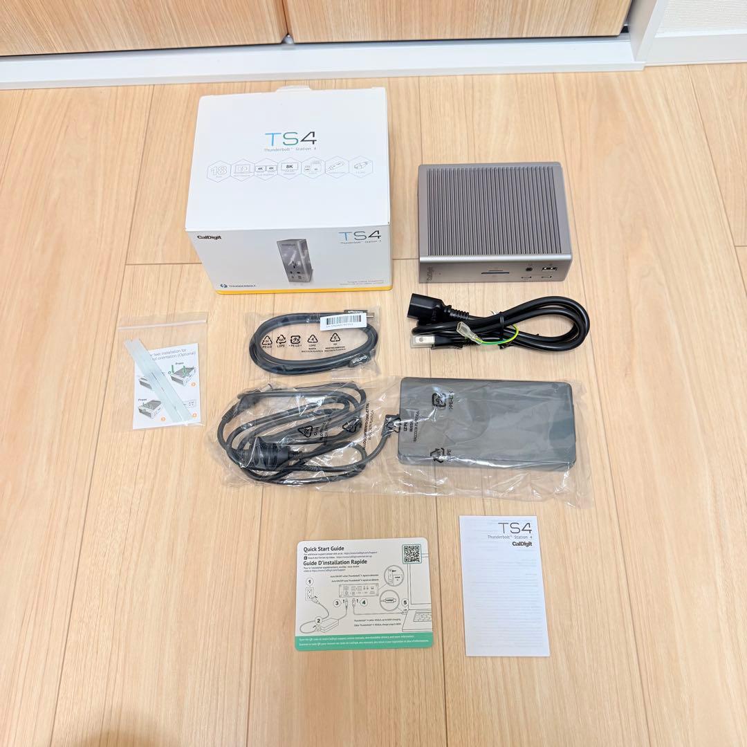 分配器・切替器 CalDigit TS4 Thunderbolt docking station