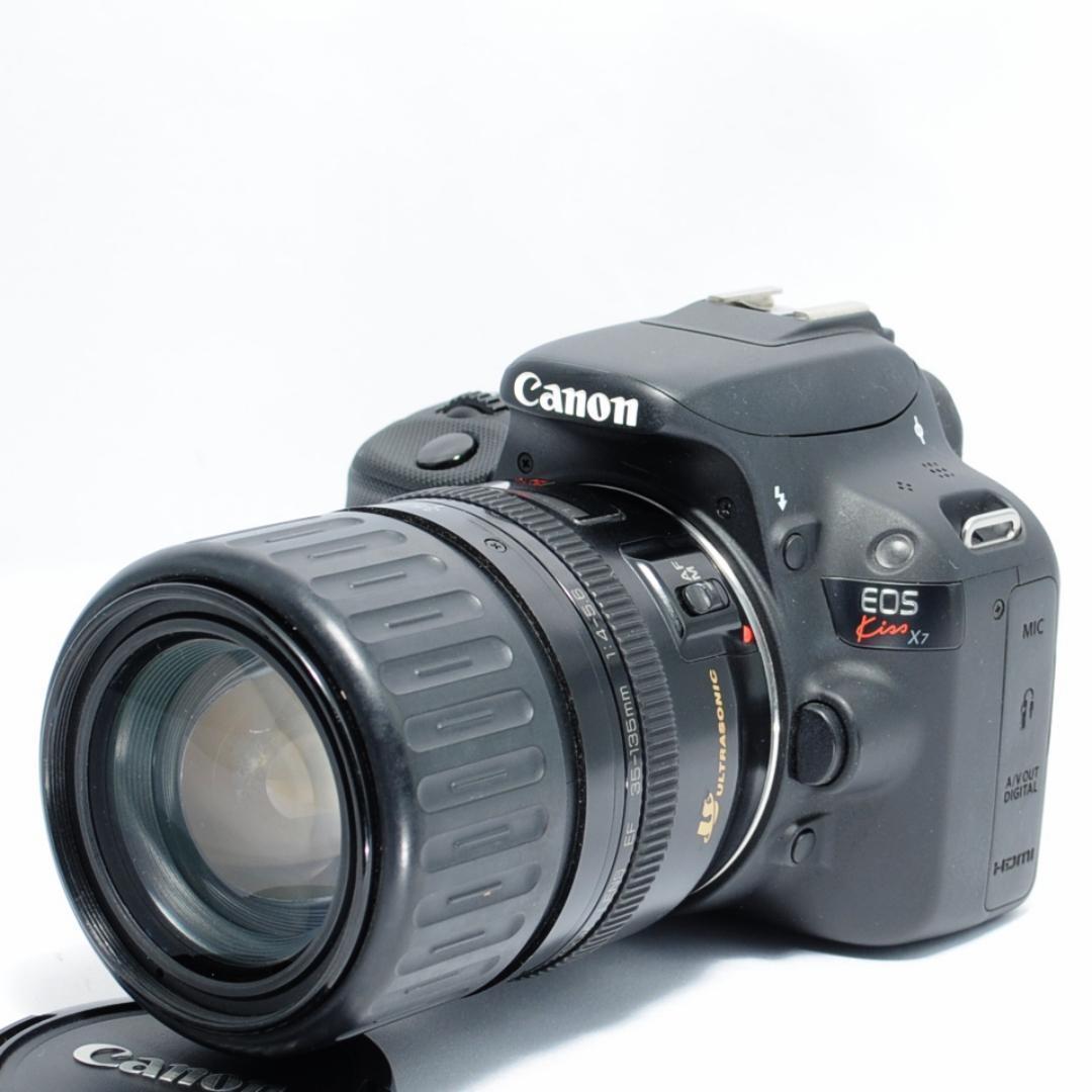 ご家族の成長記録に❤️Canon Kiss X7✨小型・軽量で届いてすぐ使える
