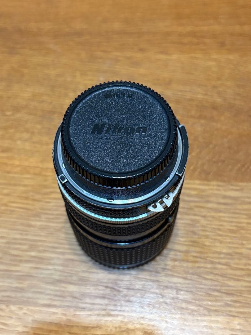 Nikkor 35-70mm f/3.5 ズームレンズ