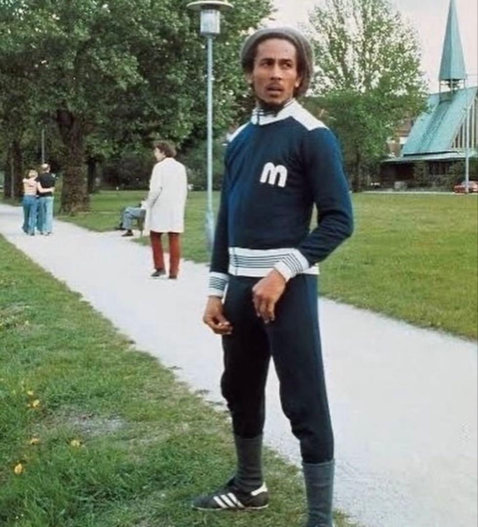 ボブ・マーリー　フットボールジャージ