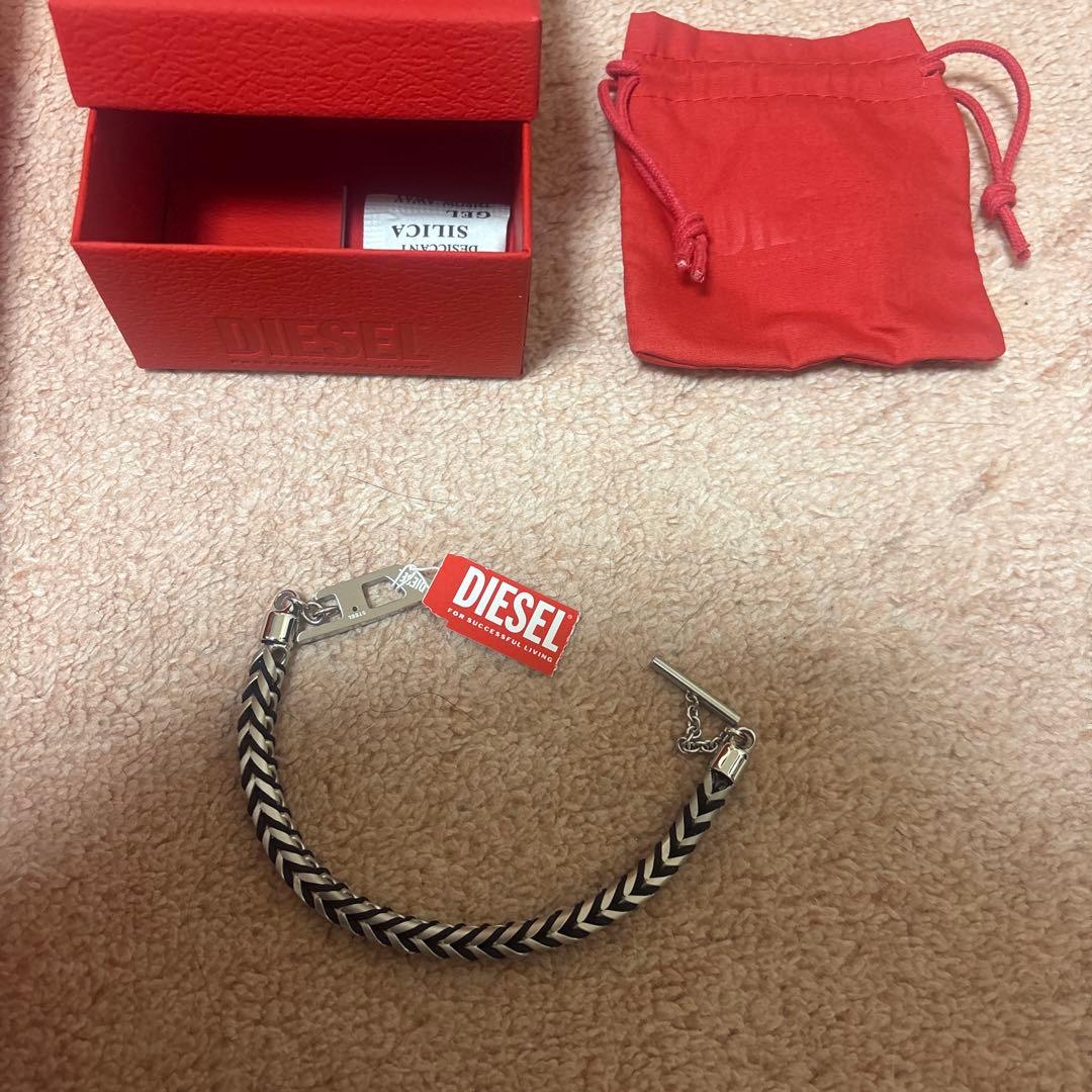 DIESELブレスレットメンズ用 新品未使用‼️