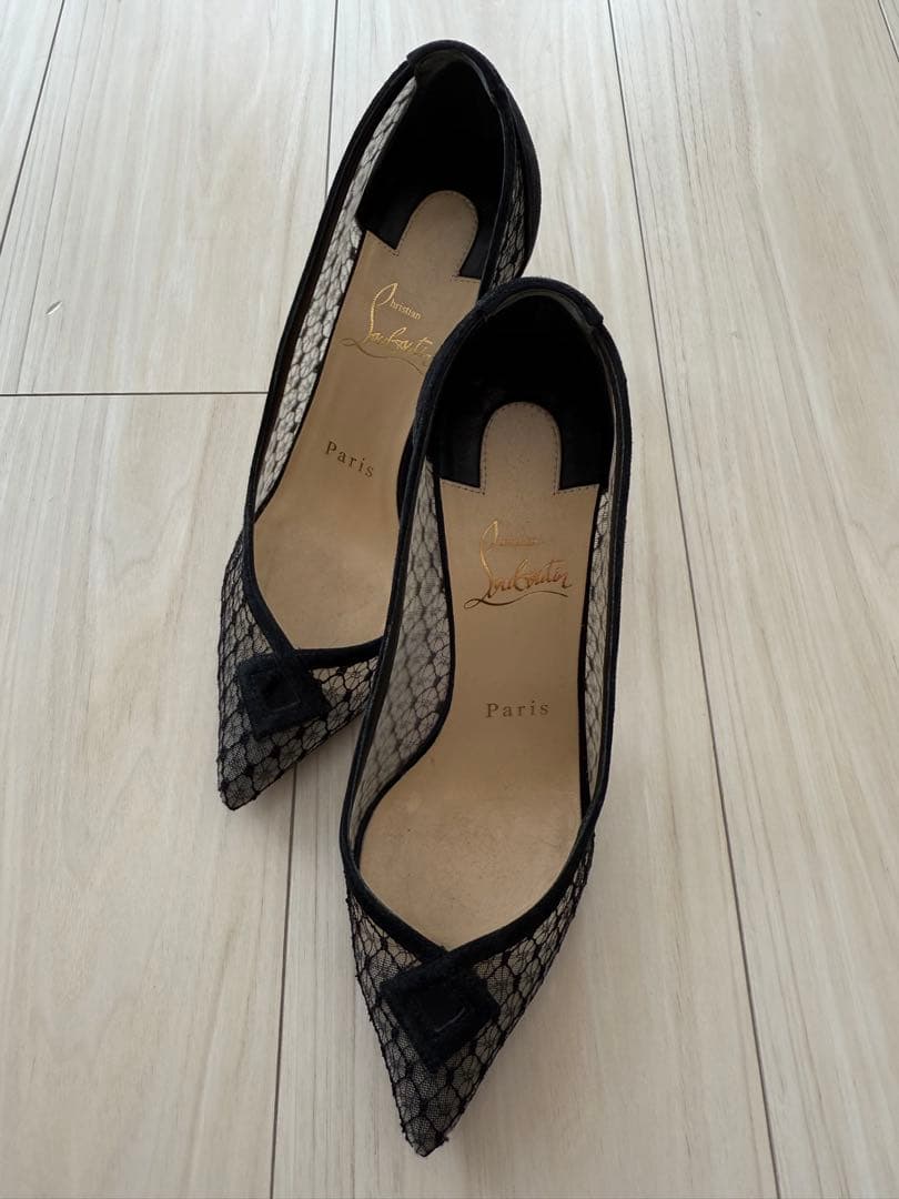 Christian Louboutin ブラック レース パンプス
