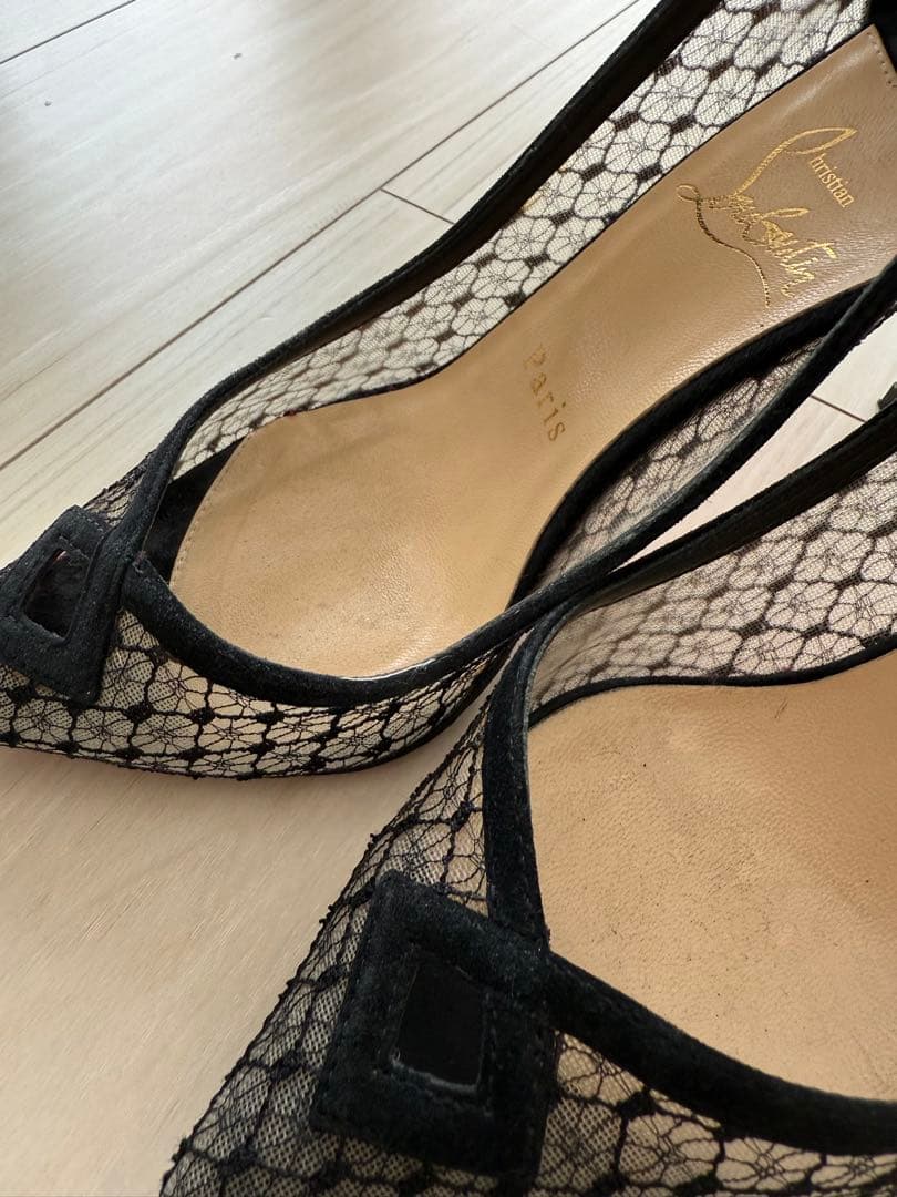 Christian Louboutin ブラック レース パンプス