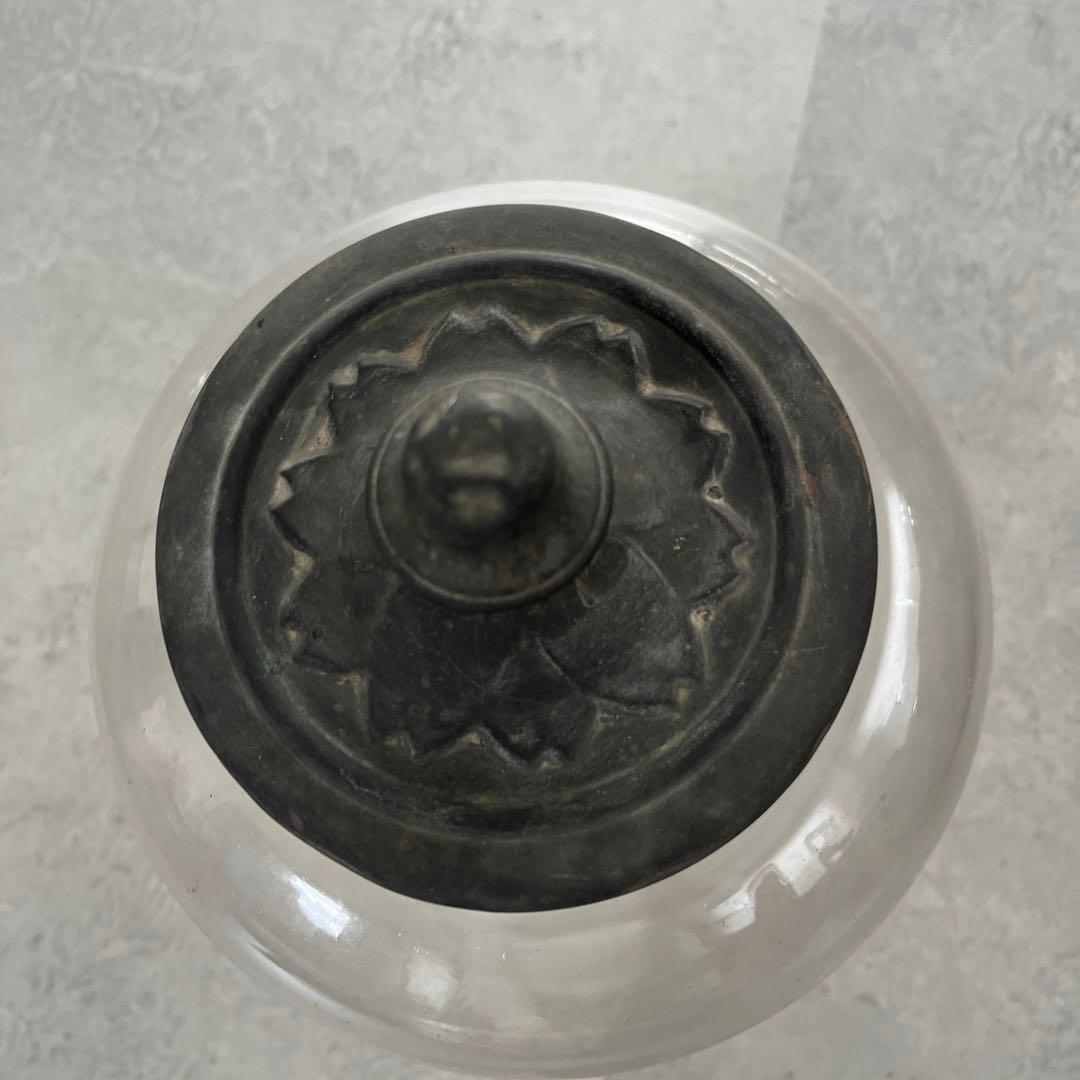 ガラス製ストレージジャー 黒い蓋付き