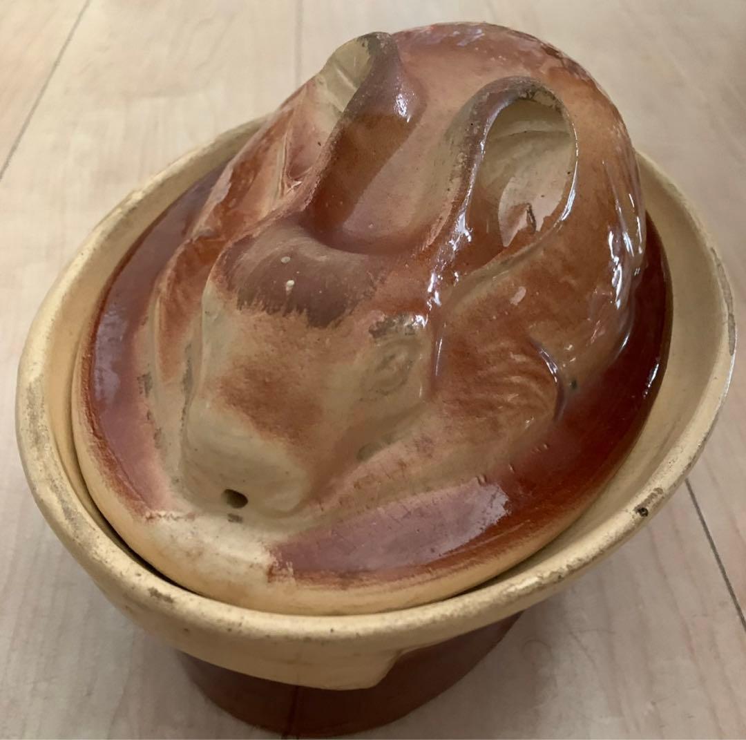 アンティーク うさぎのテリーヌポット　大きめ　フランス