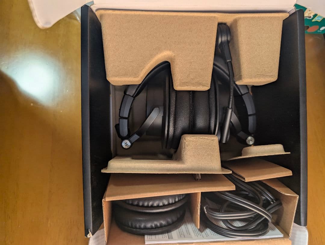 ヘッドホン audio-technica ATH-M50xSTS