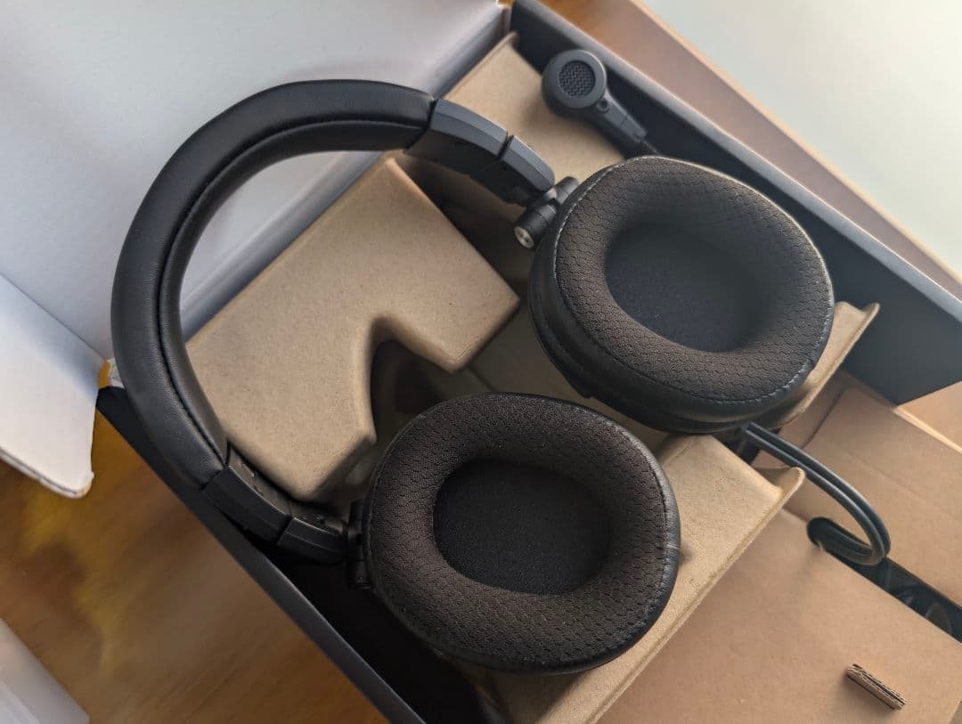 ヘッドホン audio-technica ATH-M50xSTS