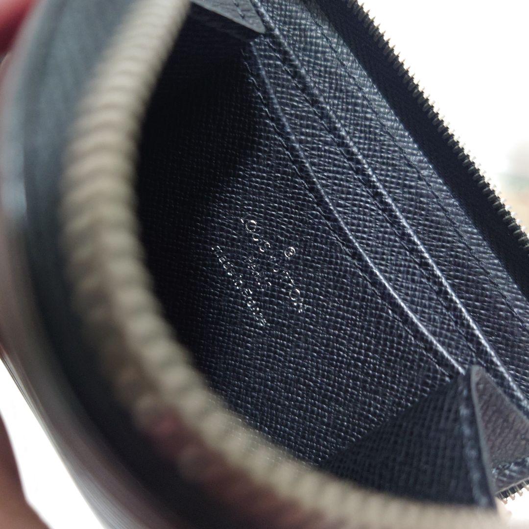 最終お値下げ　Louis Vuitton エピブラック ケース