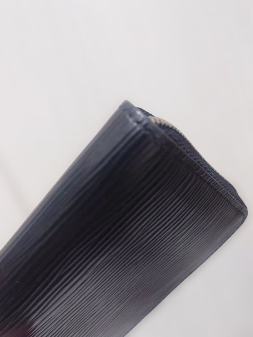 最終お値下げ　Louis Vuitton エピブラック ケース