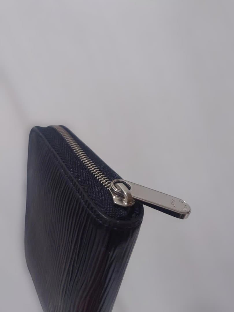 最終お値下げ　Louis Vuitton エピブラック ケース