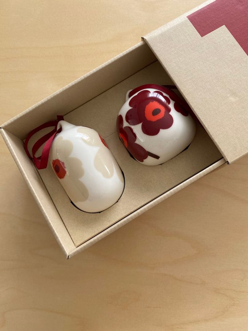 マリメッコ　新品　2025年　限定　ウニッコ　クリスマスオーナメント　2個セット