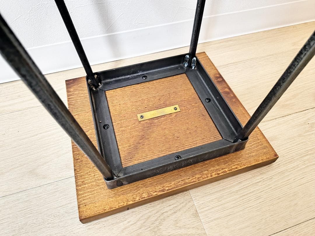 【一部傷あり】アデペシュ　ヴィンテージ加工有りのアイアンスツール