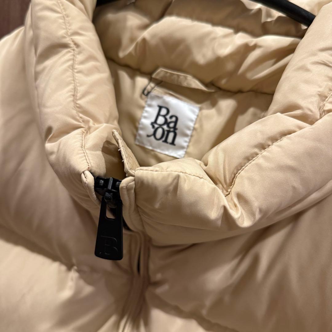 Bagon ベージュ ダウンベスト