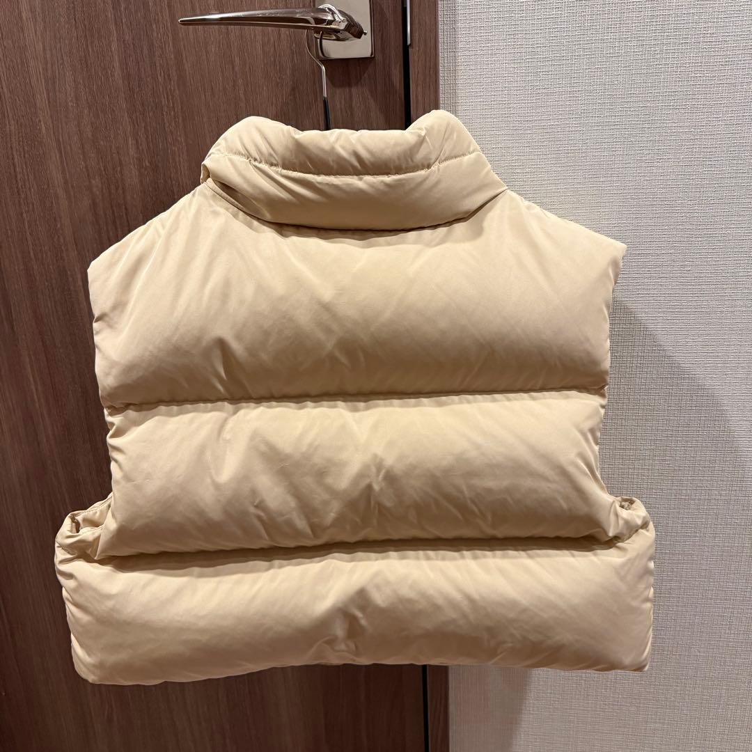 Bagon ベージュ ダウンベスト