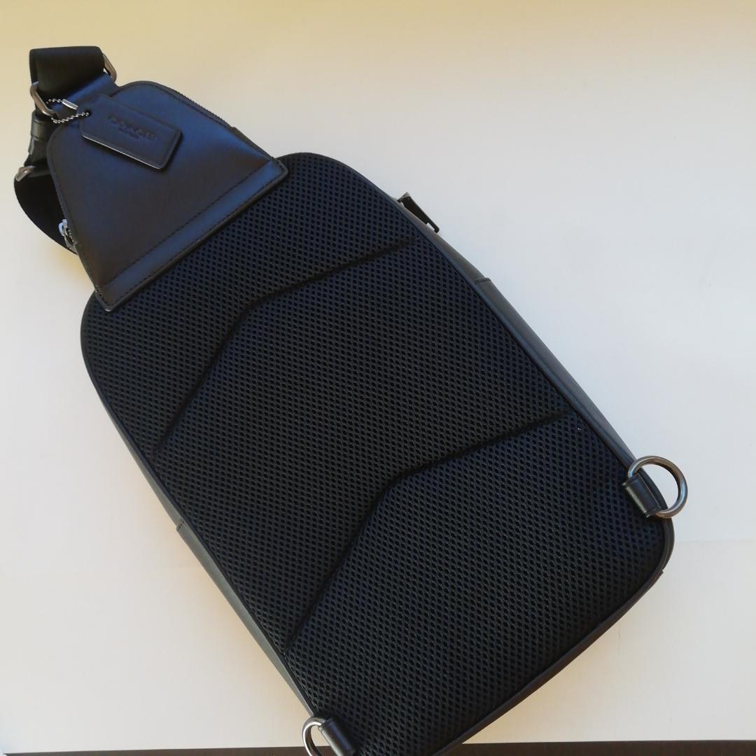 正規店購入★コーチ★シグネチャー★レザーボディバッグ★新品、袋付き