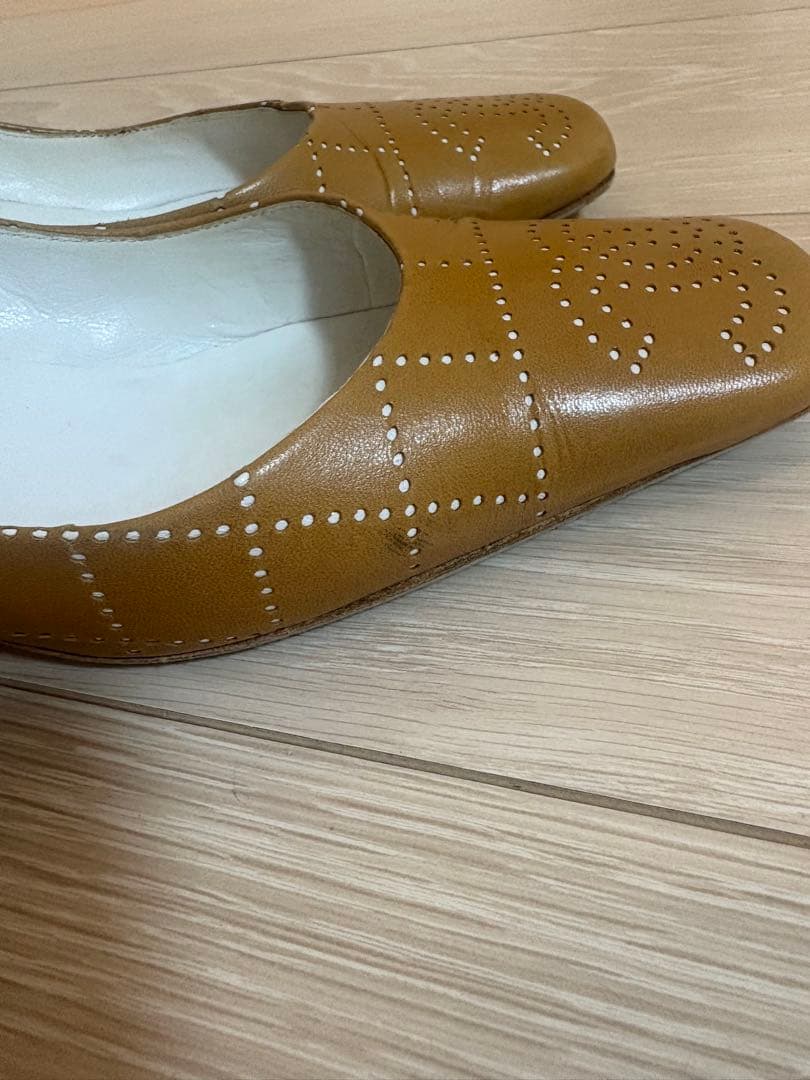 CHANEL ブラウンパンプス 37.5