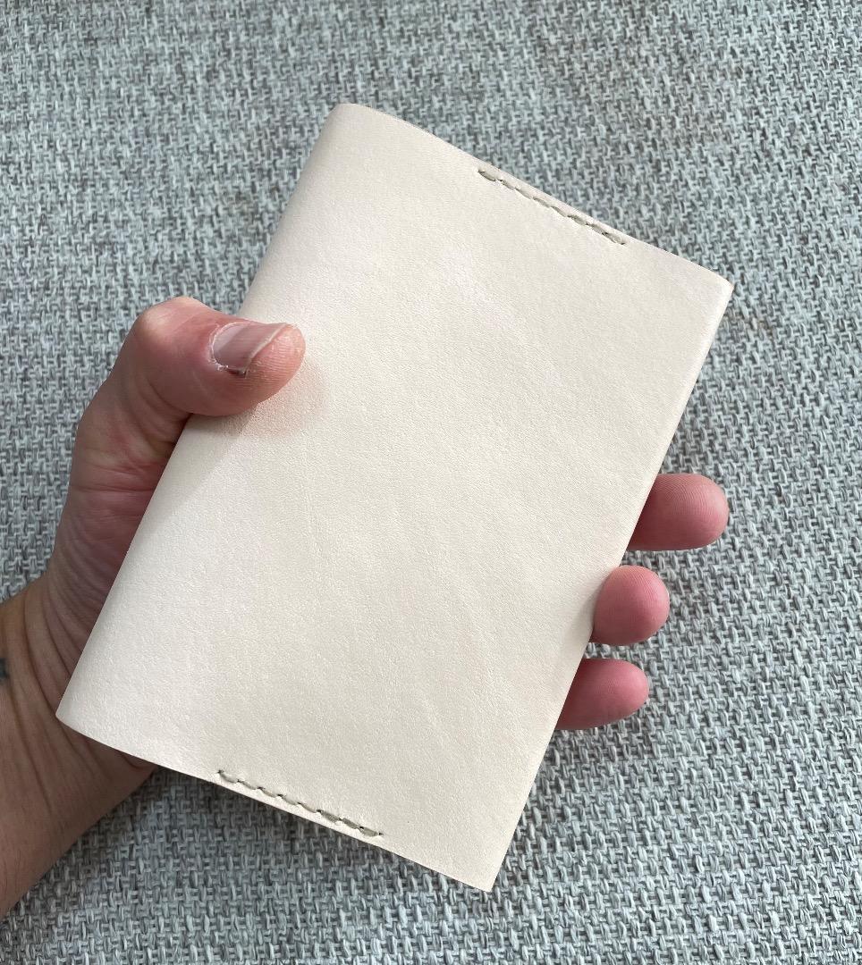 ベルさん専用（予約注文）ヌメ革ショルサーバック