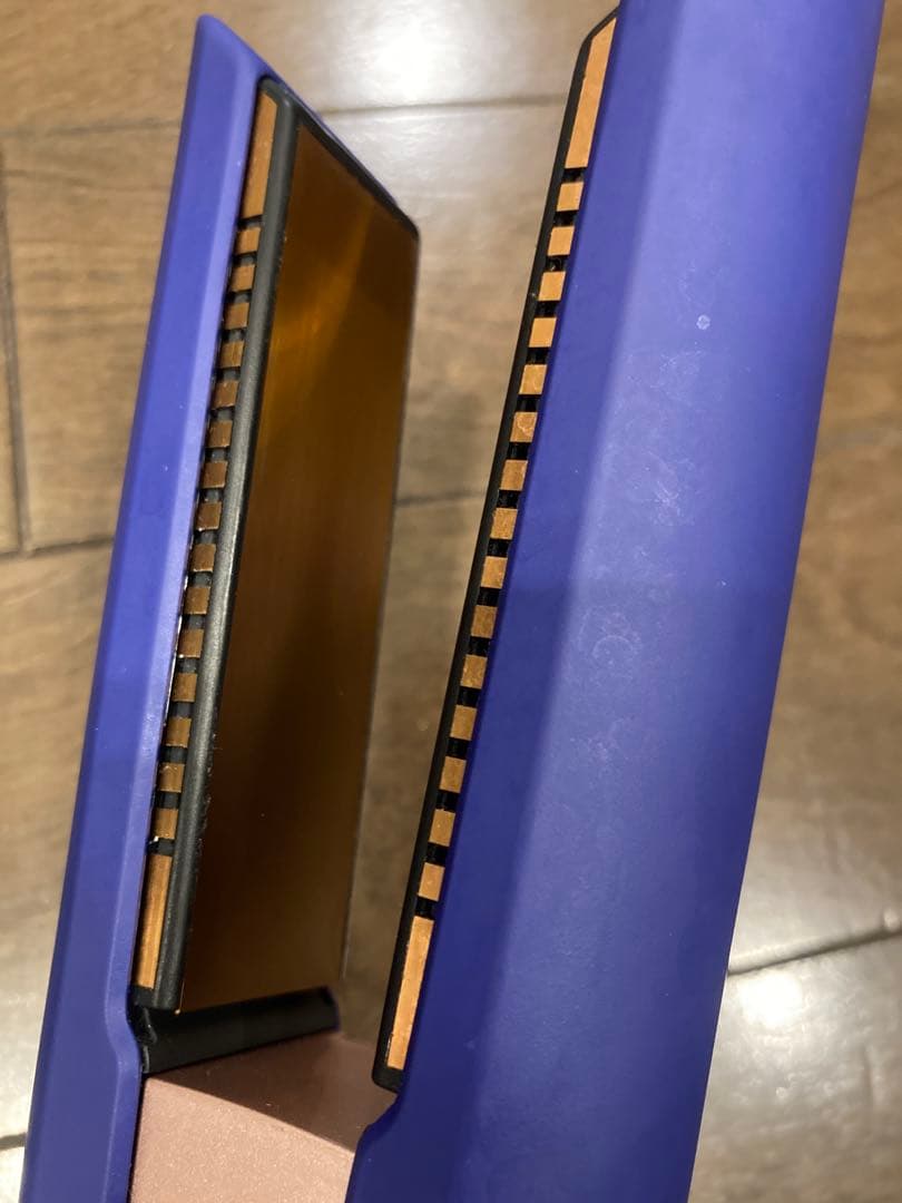 美品☆DysonストレートヘアアイロンHS07ダイソン☆コードレス☆ドライヤー