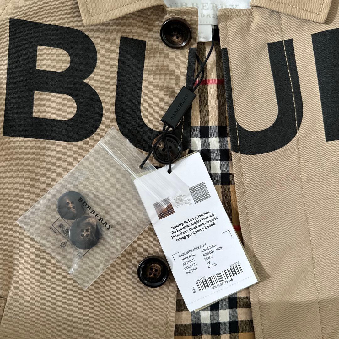 新品タグ付き♡Burberry バーバリー トレンチコート ホースフェリー 4Y