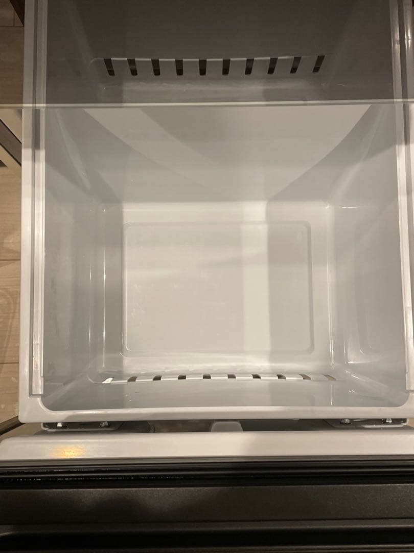 バウアーページですHisense 冷凍冷蔵庫 HR-G13C-BR