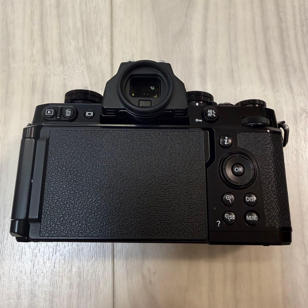 【撮影枚数2503枚】Nikon Z fc 16-50mmレンズキット