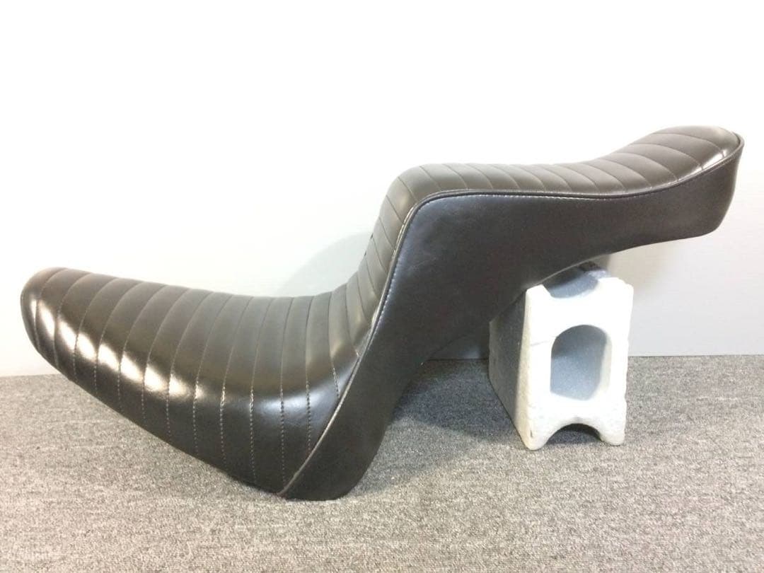 Le Pera ラペラ　チェロキーシート 00-17yソフテイル