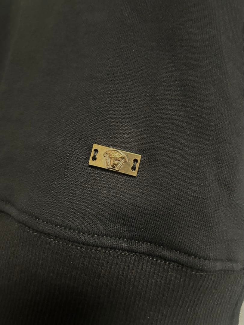『美品』VERSACE ヴェルサーチ ビッグロゴ トレーナー