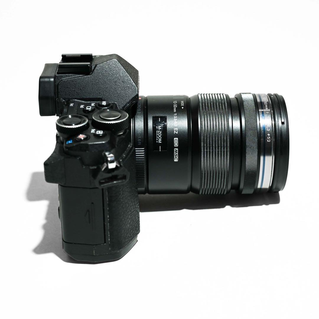 OLYMPUS OM-D E-M5 Mark II 12-50mm レンズキット