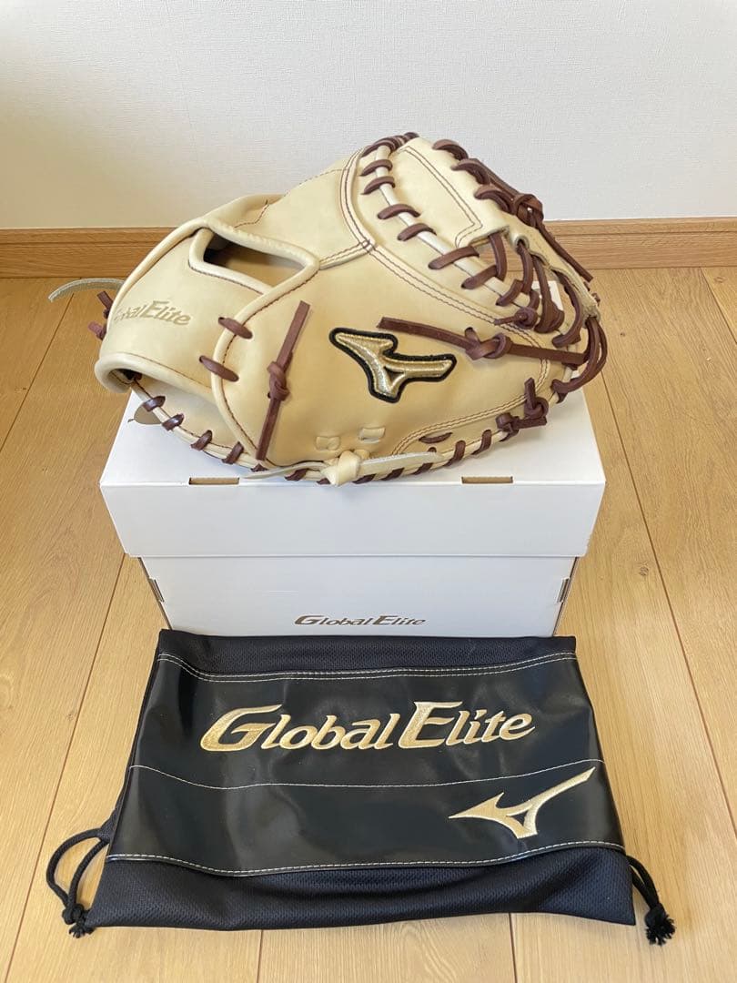 ミズノ　Global Elite 限定捕手用硬式グローブ