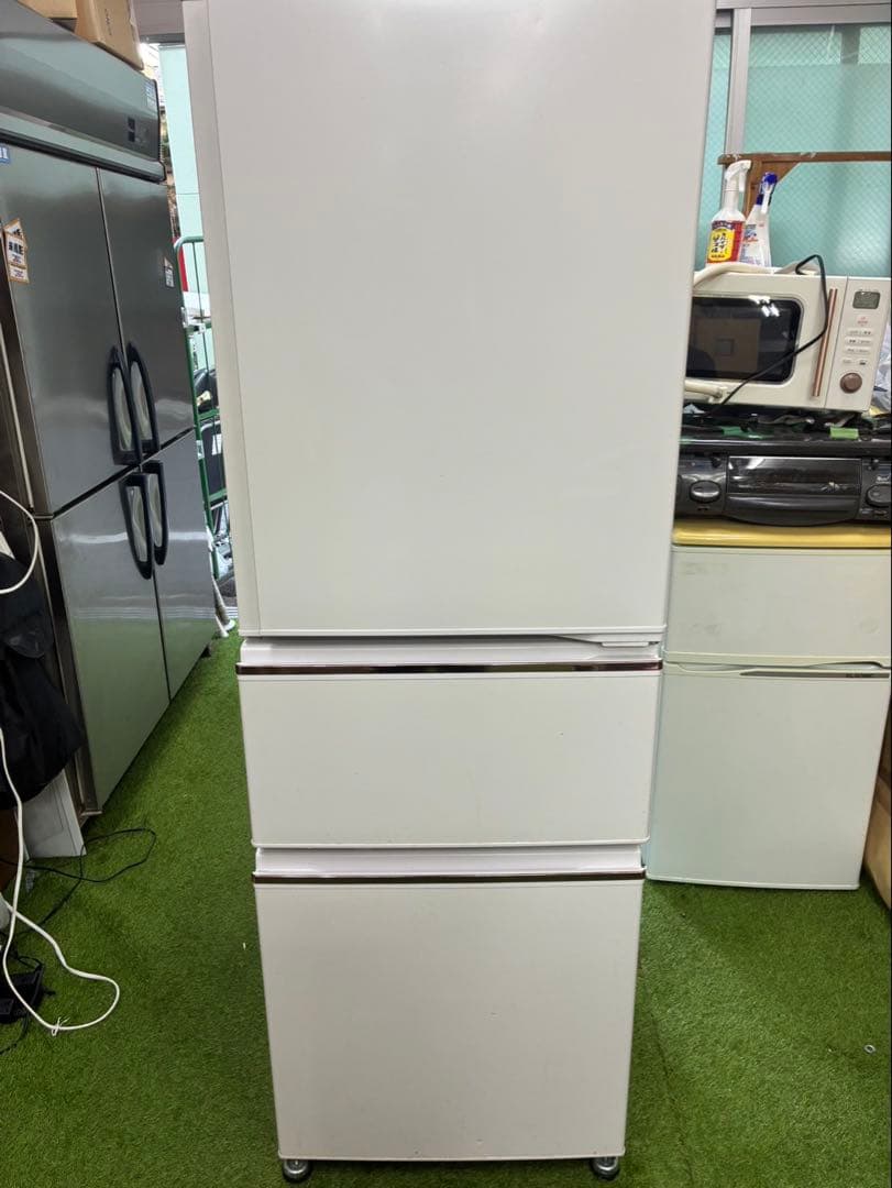 MITSUBISHI MR-CX27C ホワイト 272L 3ドア　冷蔵庫大きめ